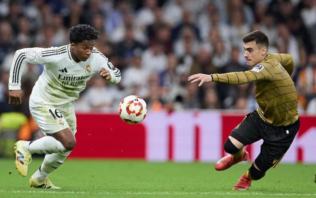 开云体育-惊天逆转！皇马连追三球实现绝地反击，相关什么应用.-开云体育