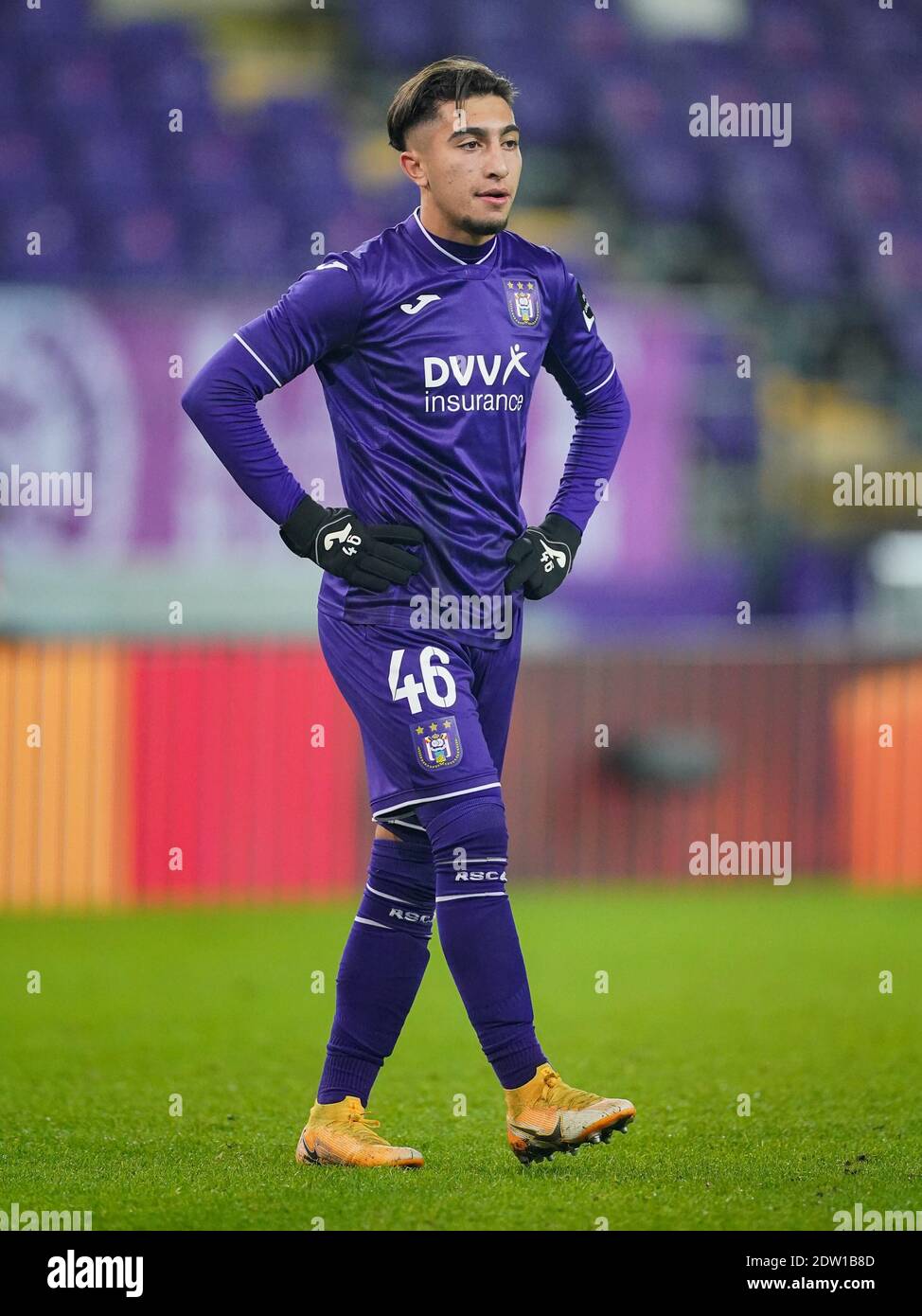 开云中国官网下载-包含转会期体能课后,那不勒斯完成体检备战法国杯,话题不断,赛季目标并未改变的词条-开云中国官网下载