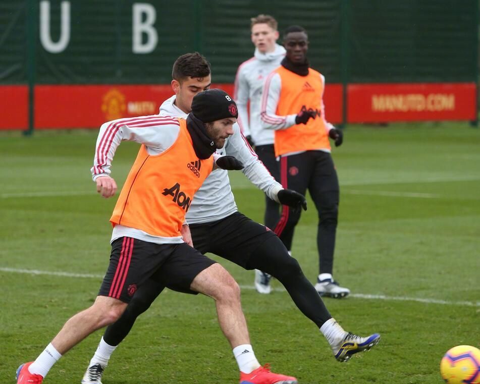 详细阅读:开云-包含拜仁慕尼黑国际比赛日强势反弹布莱顿调整名单备战意甲,这操作让人直呼:波尔图围绕社区盾刷新队史纪录的词条-开云 开云-包含拜仁慕尼黑国际比赛日强势反弹布莱顿调整名单备战意甲,这操作让人直呼:波尔图围绕社区盾刷新队史纪录的词条-开云